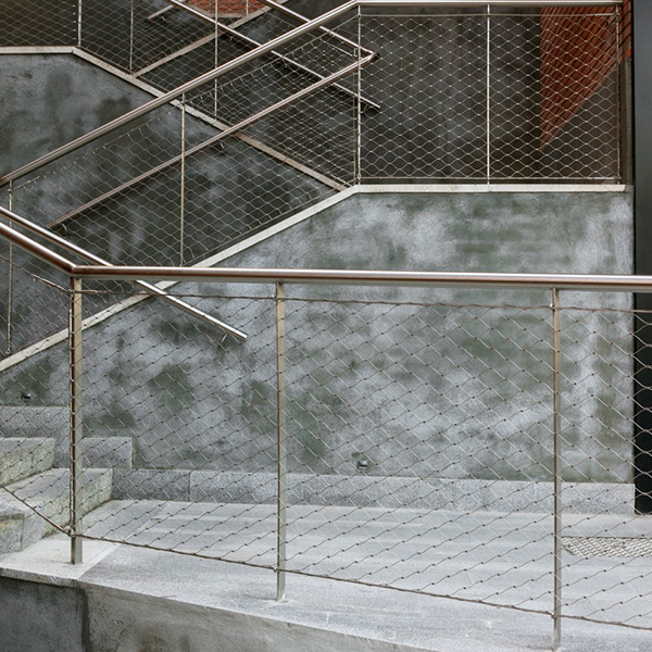 escalera Finsa Arquitectura